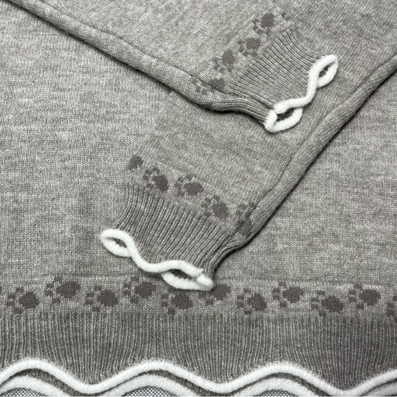 The Animal Rescue Dog Paw Print V Neck Sweater - Picture 4 of 9